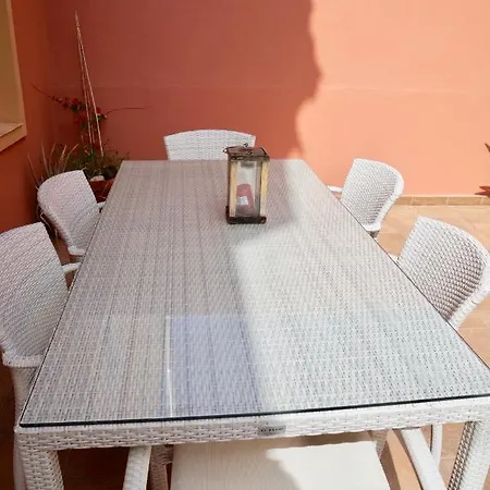 Family And Friends , Familienapartment Playa De San Juan דירה