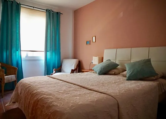 Family And Friends , Familienapartment Playa De San Juan * غيا ذي إسورا